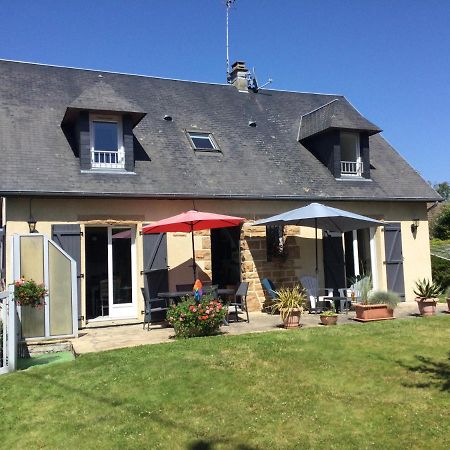 Coup De Coeur Assure ! Calm Comme A La Maison ! Maison Spacieuse Avec Grande Terrasse Pour 2 A 5 Personnes Proximite Granville Et Mer Avec Wifi Et Parking Gratuits Zewnętrze zdjęcie